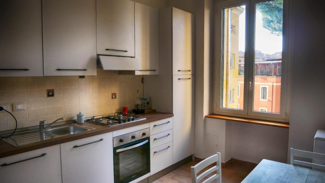 Casa Vacanze Garbatella Rome Buitenkant foto