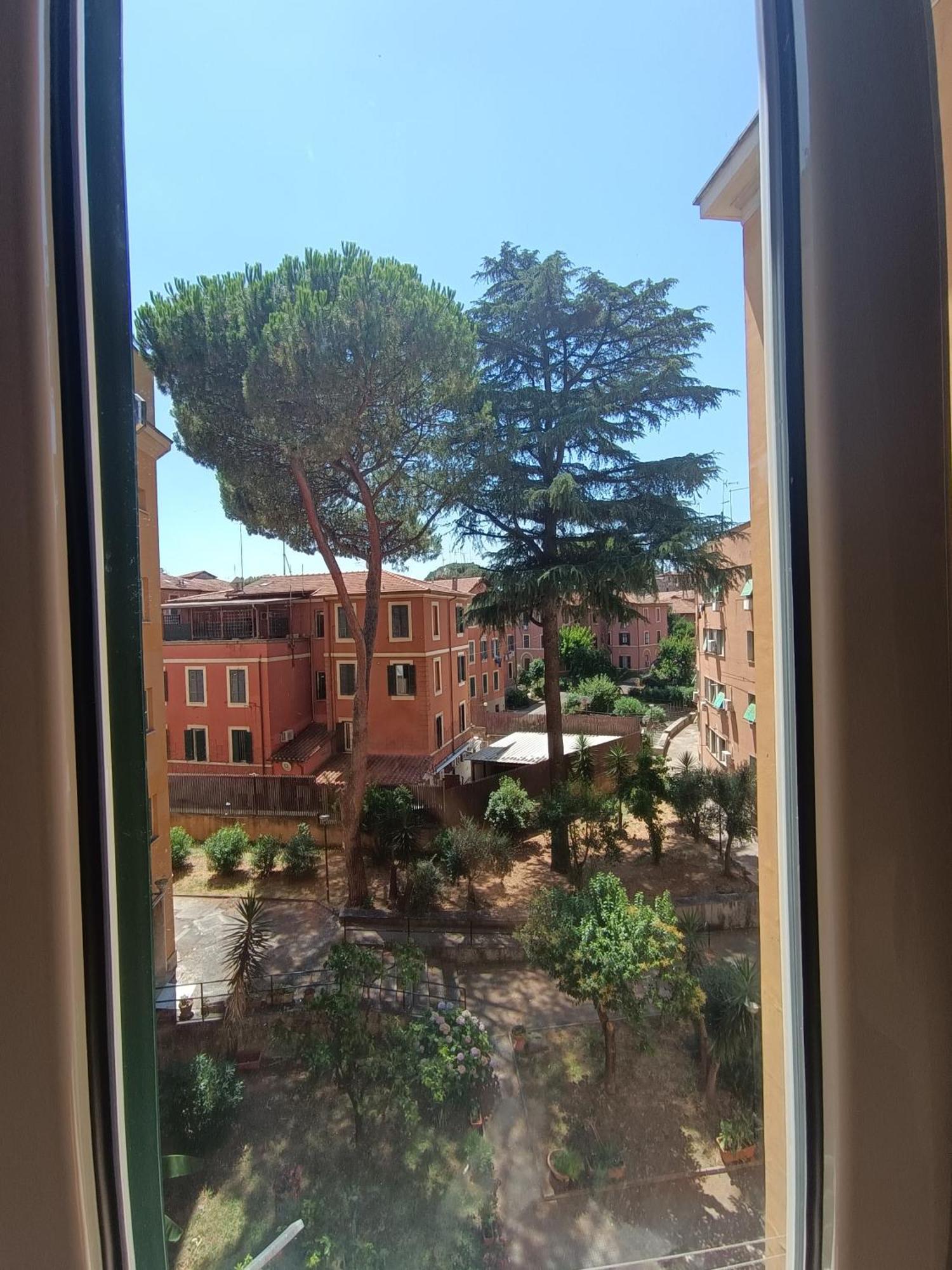 Casa Vacanze Garbatella Rome Buitenkant foto